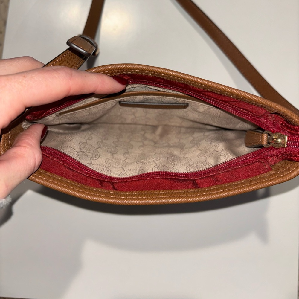 Michael Kors Crossbody - Picture 3 of 5